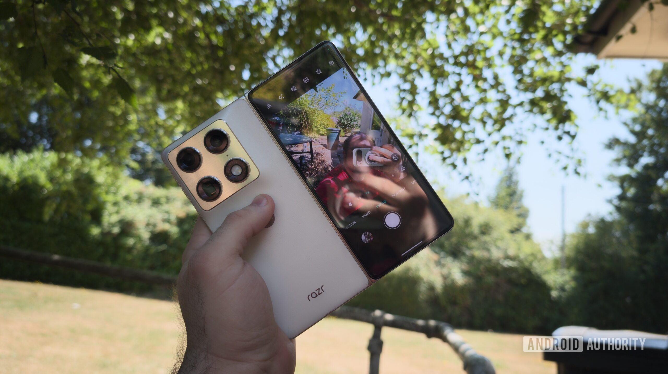 Motorola Razr Fold Has a Serious Accessory Shortage Problem