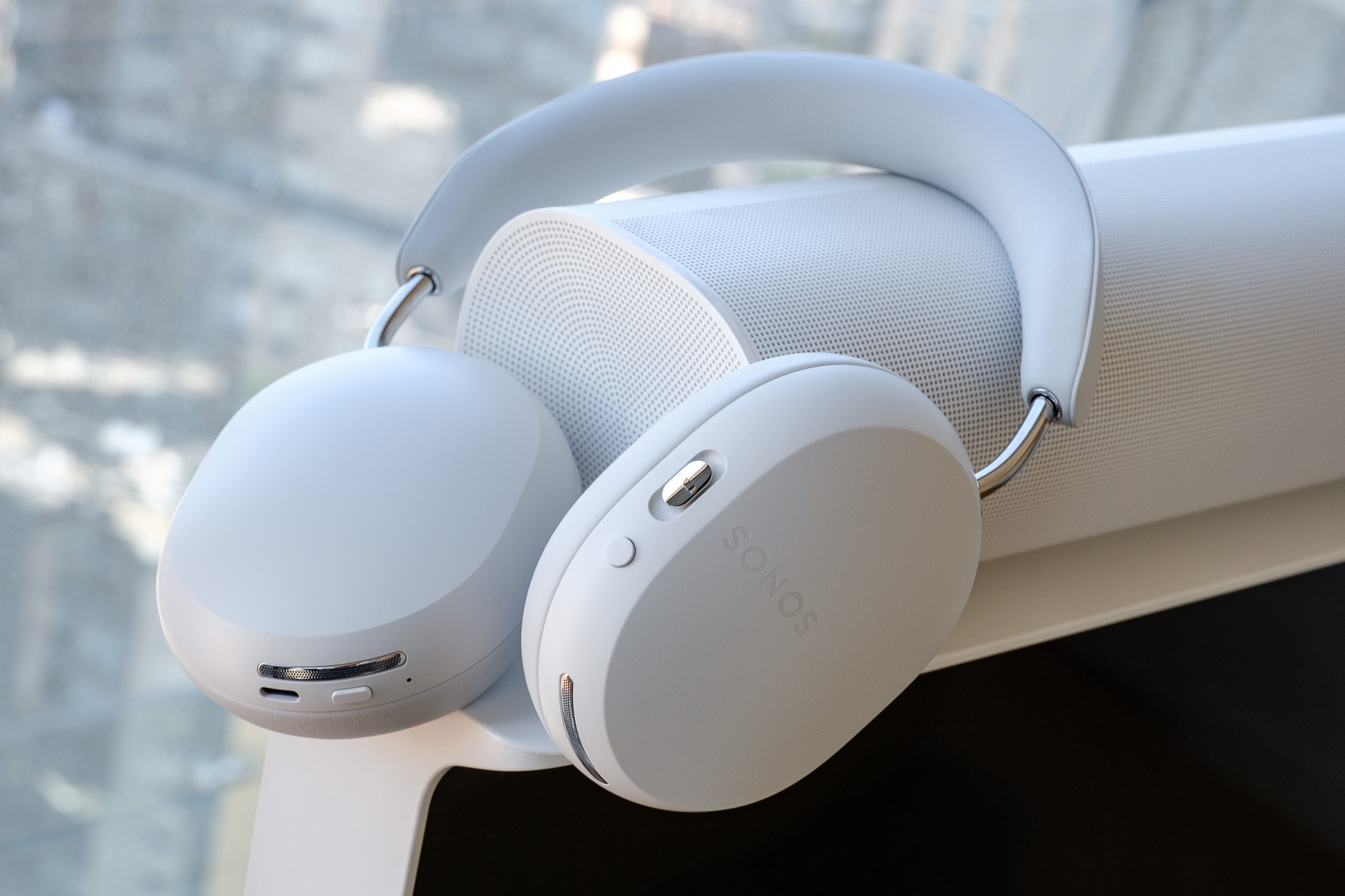 Sonos Ace Ultra Headphones Spotted in FCC Filing